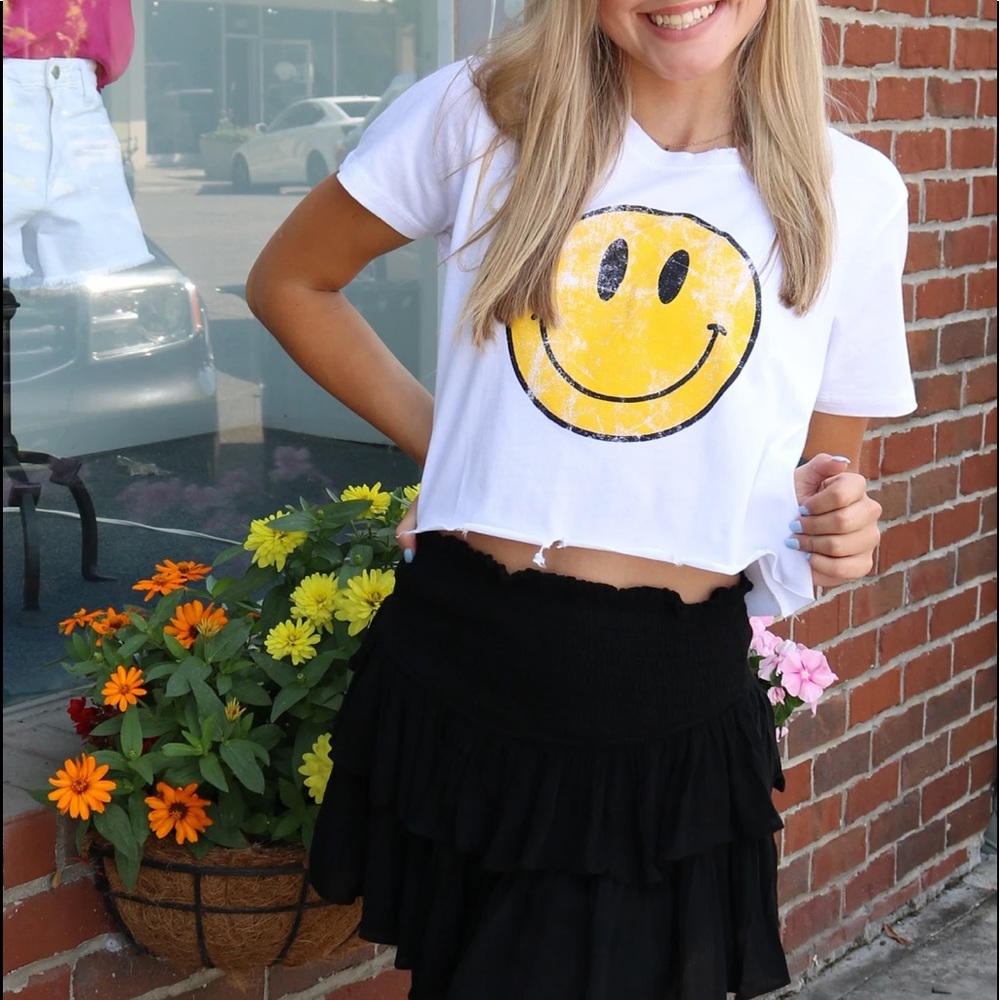 Smiley Cropped Tee, size medium but fits small, worn once
